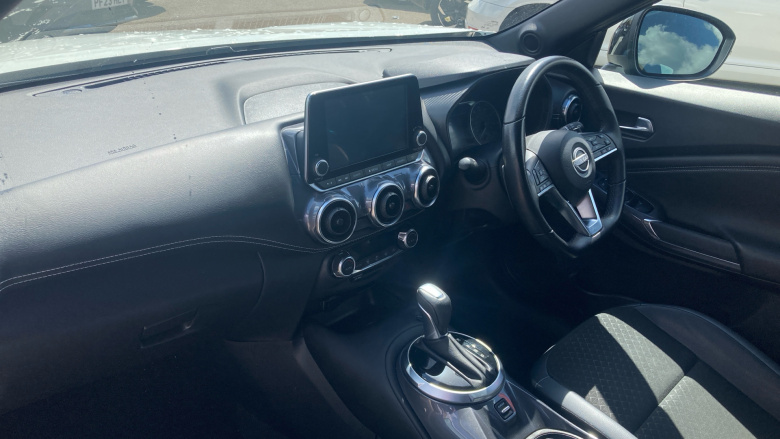 Nissan Juke 1.0 DiG-T 114 N-Connecta 5dr DCT Petrol Hatchback